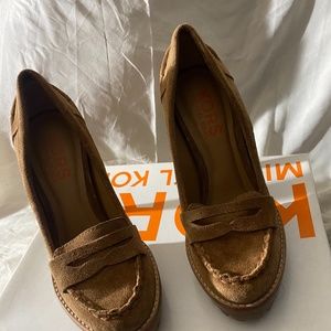 Michael Kors loafer pumps